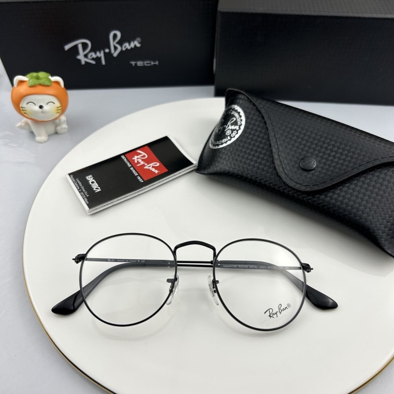 RAY BAN